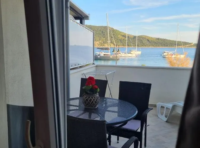 Smoljic * 프리모스턴